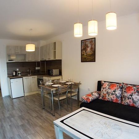 Apartmán Nasred Grada Chisarja Exteriér fotografie
