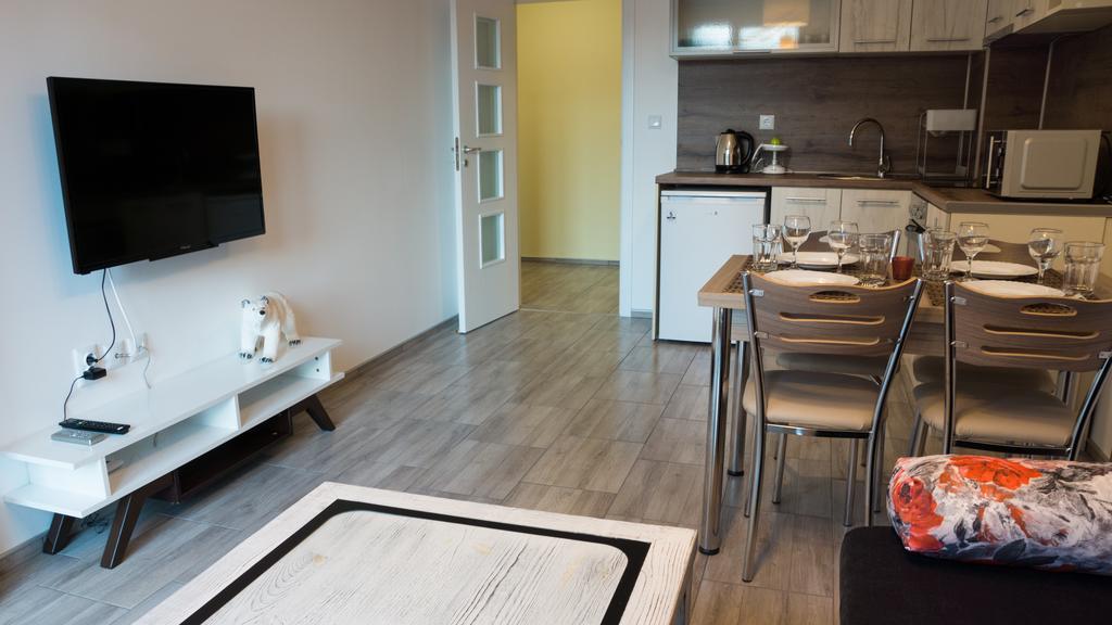 Apartmán Nasred Grada Chisarja Exteriér fotografie