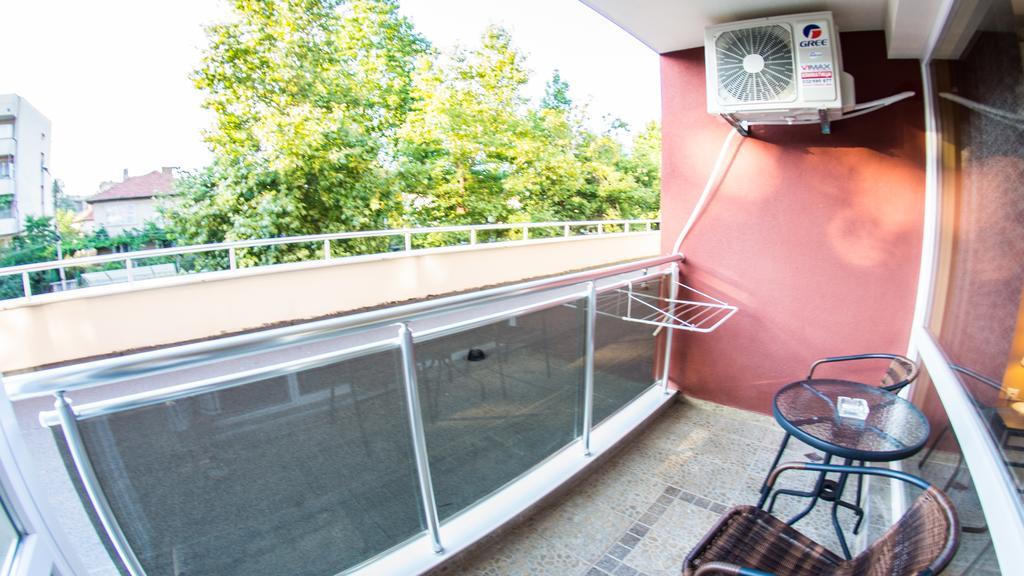 Apartmán Nasred Grada Chisarja Pokoj fotografie